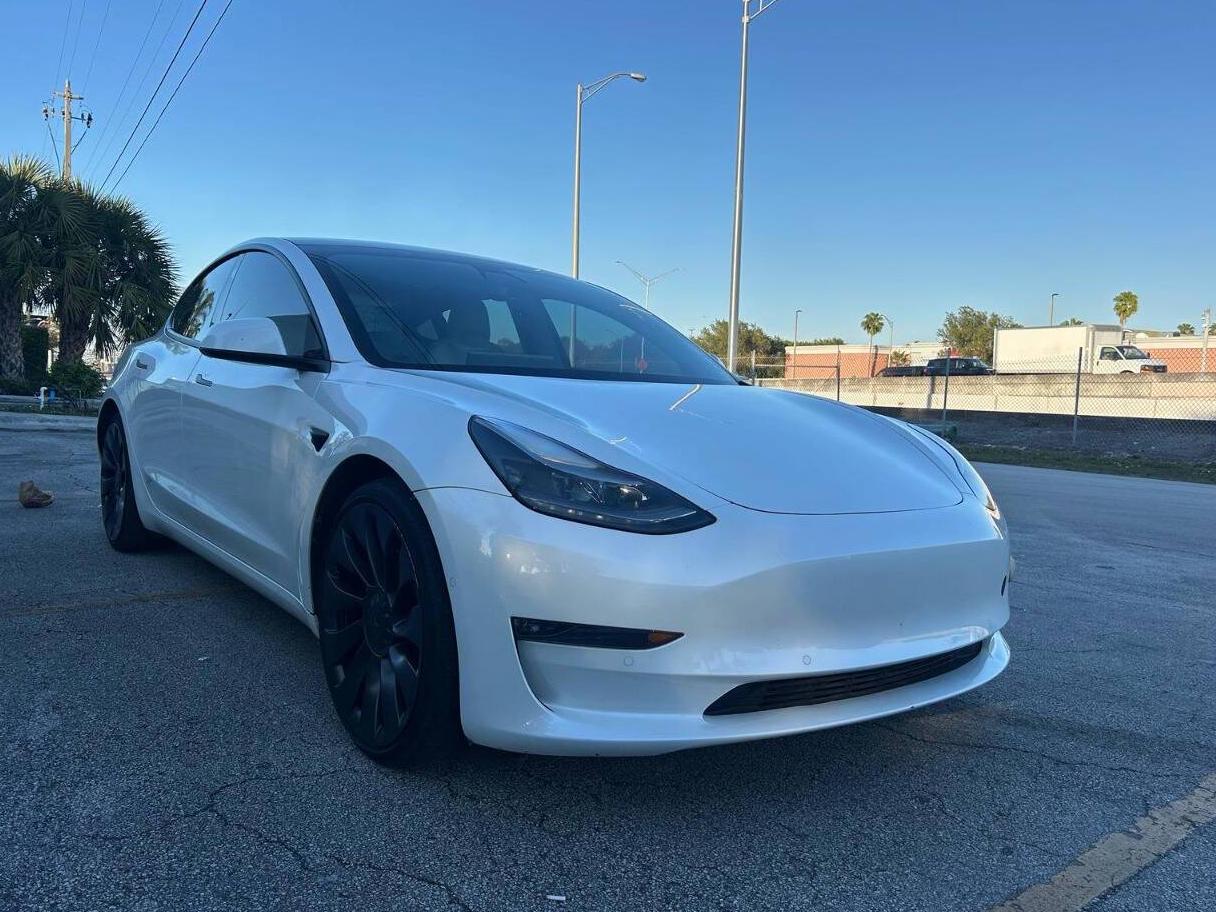 TESLA MODEL 3 2021 5YJ3E1ECXMF061161 image